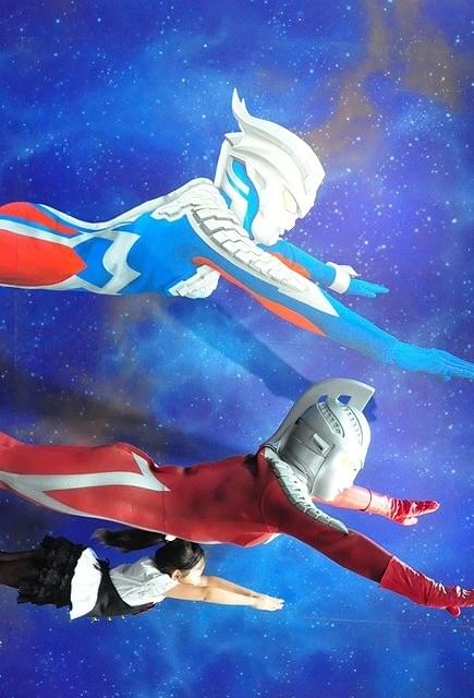 ウルトラマンと空を飛ぶ！ トリックアート満載の「アートスタジオ」開催