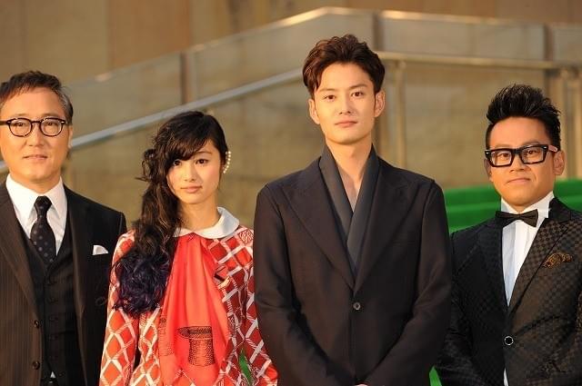 第26回東京国際映画祭 栗山千明、長澤まさみら女優陣が美の競演