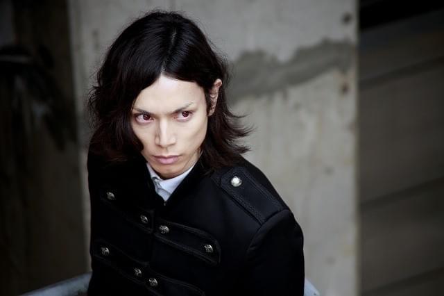 水嶋ヒロ演じる万能な執事セバスチャン