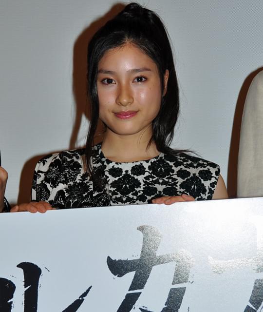 土屋太鳳、初主演映画公開に「頭真っ白！」