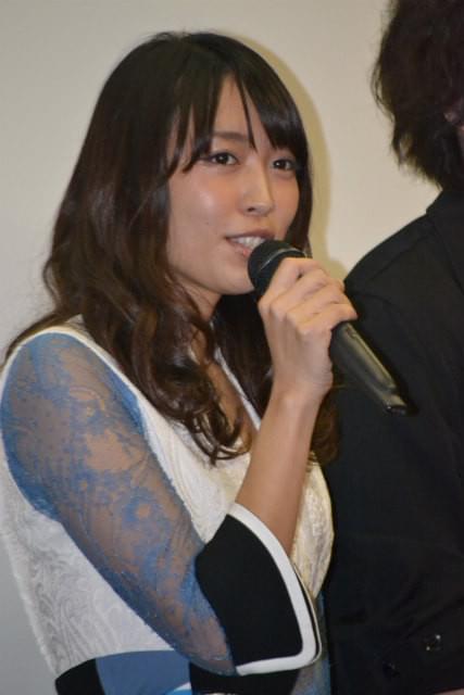 池松壮亮、感極まって涙の松居大悟監督を絶妙にフォロー「許してください」