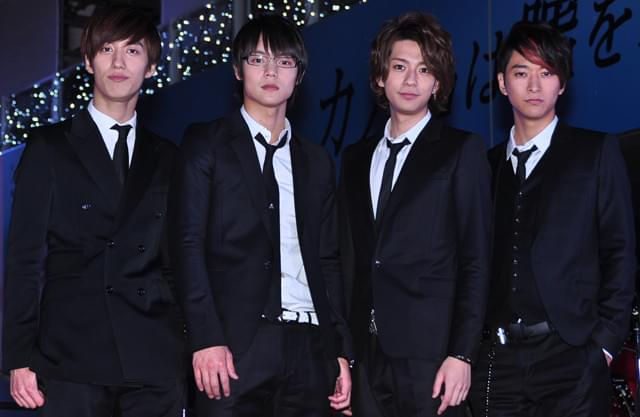 三浦翔平、窪田正孝ら「カノ嘘」劇中バンド、楽曲をライブ演奏！