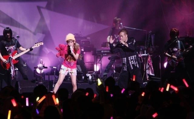 中川翔子「ヌイグルマーZ」主題歌で大槻ケンヂ「特撮」とコラボ！