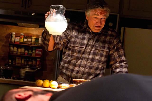 「キリングゲーム」デ・ニーロ“狂気のおもてなし”画像を独占入手！