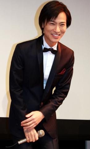 演歌歌手・山内惠介「昭和歌謡 危機一髪！」で映画初主演 夢は同郷の先輩・武内享と全国ツアー