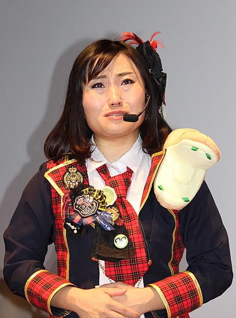 キンタロー。今年の漢字は翔（フライング） 大ブレイクで「襟口黄ばんだ」