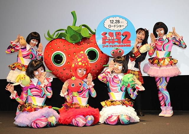 キンタロー。今年の漢字は翔（フライング） 大ブレイクで「襟口黄ばんだ」