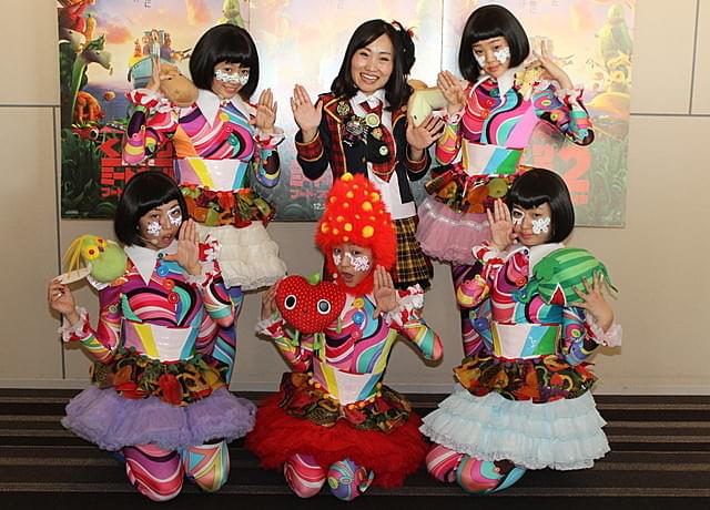 キンタロー。今年の漢字は翔（フライング） 大ブレイクで「襟口黄ばんだ」