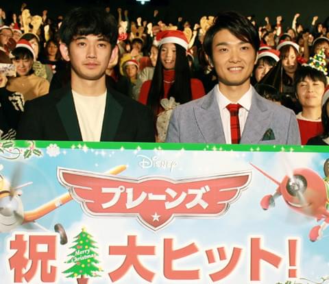 瑛太、「プレーンズ」吹き替えで“共演”井上芳雄の「歌は別料金」発言に「見出しは決まり」