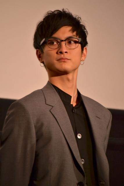 上戸彩、正月は「家族とまったり過ごす」高良も「友だちと初詣」