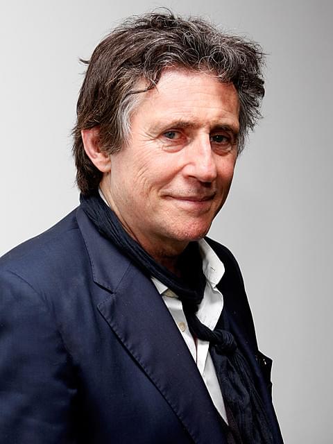 チリ鉱山事故映画にガブリエル・バーンが参加