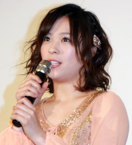 瀬戸康史、「僕は友達が少ない」共演女優陣からの“友チョコ”に破顔一笑