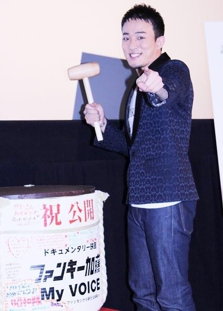 ファンキー加藤、ソロ活動に「根拠ある自信」 ファンに感謝と決意を語る