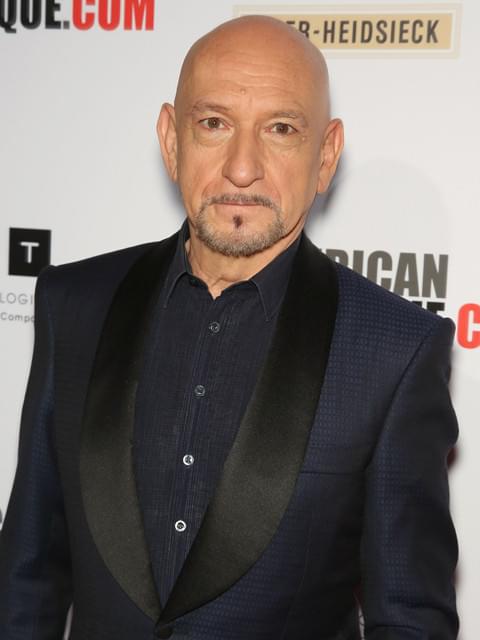 ベン・キングズレー、ジェームズ・ディーン映画でワーナー・ブラザース創設者に