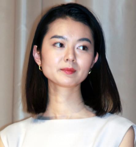 池松壮亮、「愛の渦」の“R18+”な初日舞台挨拶で奔放な性欲明かす