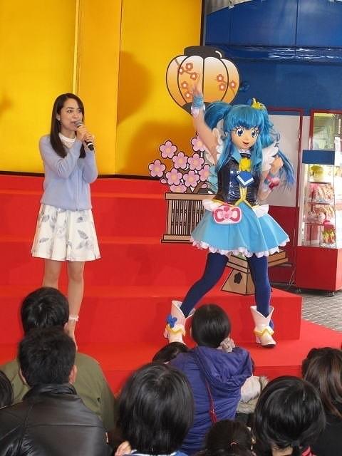 人気声優の中島愛＆潘めぐみ、プリキュアオールスターズと1日早いひな祭り満喫