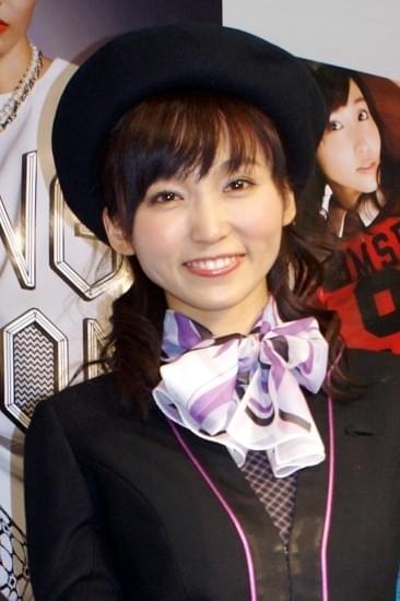 アルバムを発売した吉木りさ