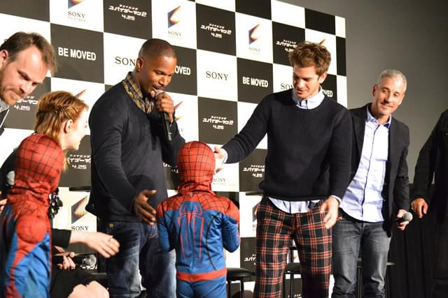 A・ガーフィールドら「スパイダーマン2」一行来日！ちびっ子にも大サービス