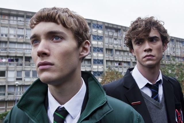 ブライアン・シンガー製作総指揮で英ネット事件を映画化 5月末公開