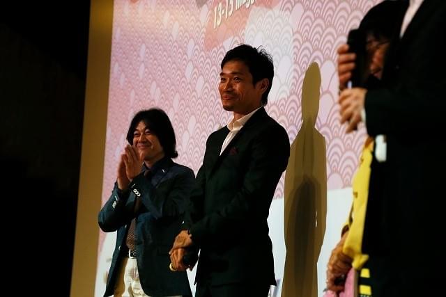 劇場版「ゆうとくんがいく」ミラノで世界最速上映 長友選手が舞台挨拶に登場