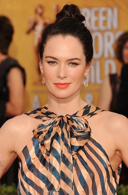 「ヘル・レイザー」作家のスプラッター、美人監督＆女優で映画化