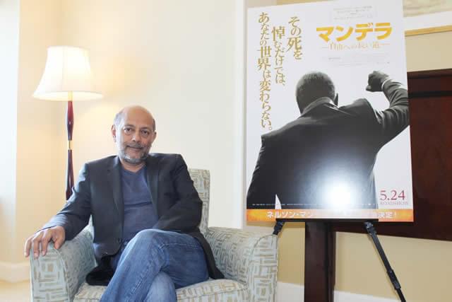 マンデラ氏の2度の結婚やテロ行為もありのまま描く自伝映画、完成への「長い道」