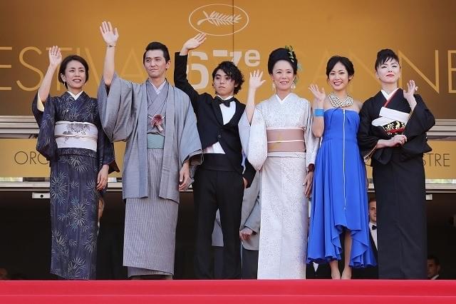 河瀬直美新作「2つ目の窓」に拍手の嵐 吉永淳＆村上虹郎は感激の涙