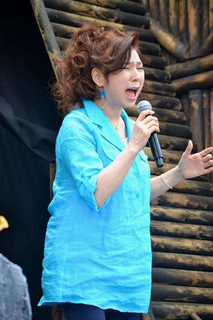 演歌の女王・八代亜紀「ノア」に感動し「舟唄」の替え歌を熱唱！