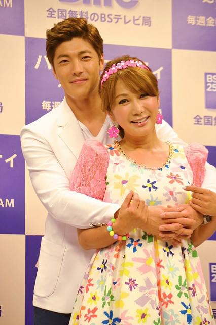 はるな愛「今日だけじゃすまないよ！」 イ･ジェユンの1日限定恋人で“お姫様だっこ”