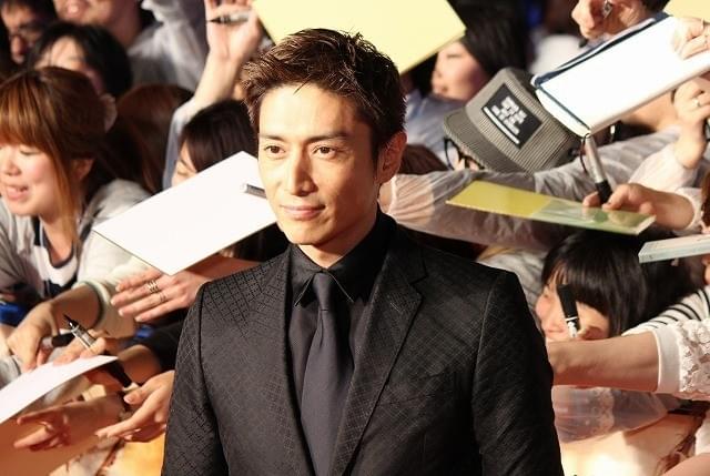 佐藤健「るろ剣」新作に手応え！どしゃ降りレッドカーペットにファン1200人