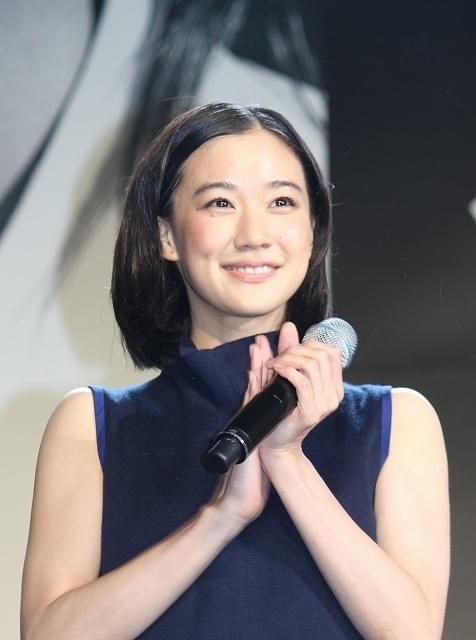 佐藤健「るろ剣」新作に手応え！どしゃ降りレッドカーペットにファン1200人