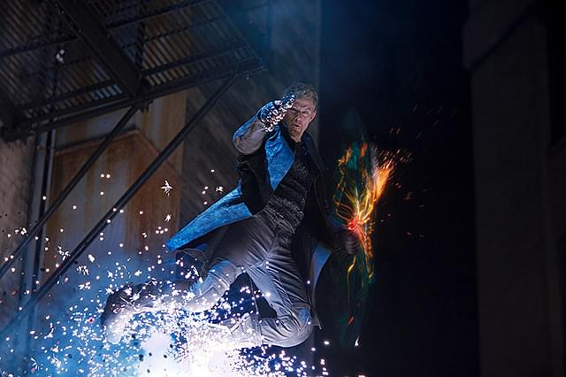 ウォシャウスキー姉弟「ジュピター」全米公開が15年2月に延期