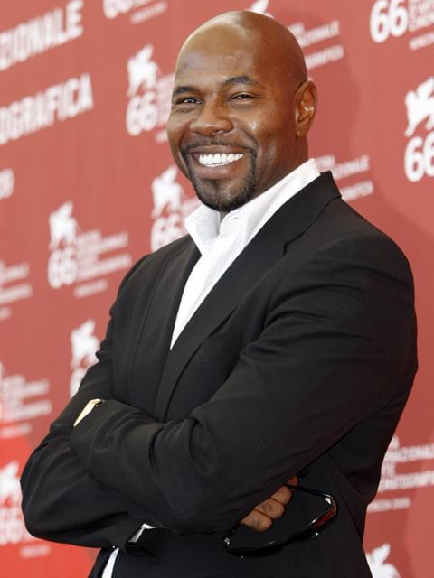 アントワン・フークア監督、モテモテ 3スタジオからオファー相次ぐ