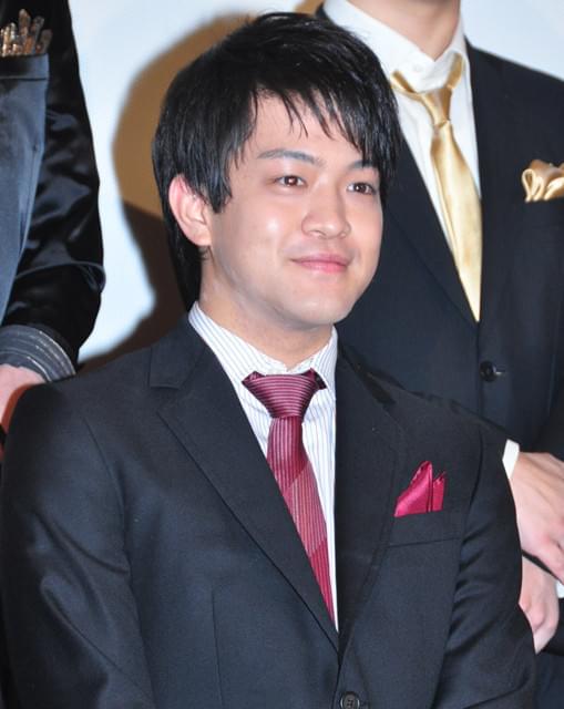 「ももクロ」佐々木彩夏、18歳の誕生日に18万円ケーキ！