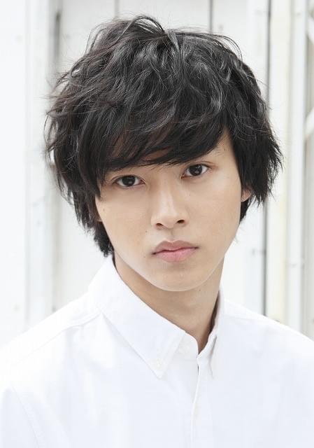 山崎賢人、初舞台「里見八犬伝」で座長に挑む！