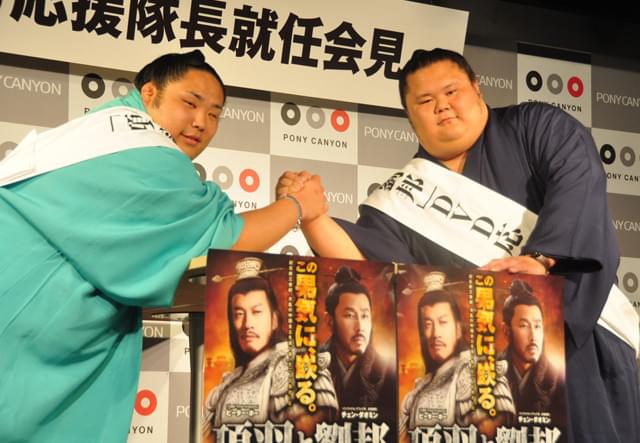 兄弟関取として注目を浴びる千代鳳と千代丸