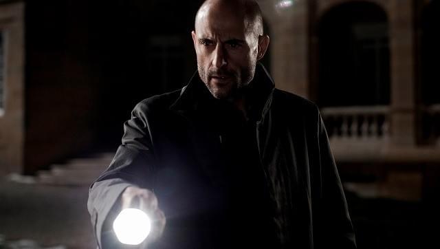 抜群の存在感を誇るマーク・ストロング、初単独主演作で“記憶探偵”に