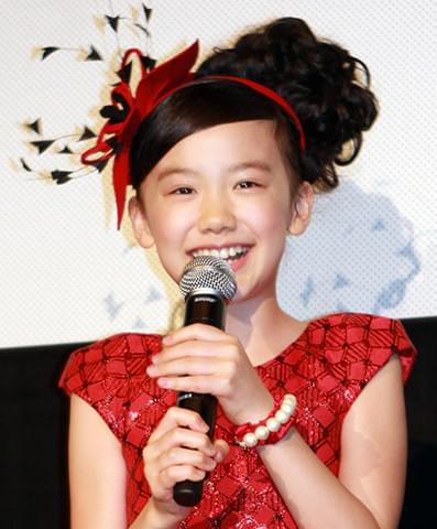 「円卓」初日に正装の芦田愛菜＆行定勲監督は親子参観!？