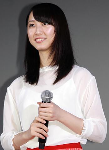 「gift」で映画初主演・松井玲奈の“不倫OK発言”にファン騒然