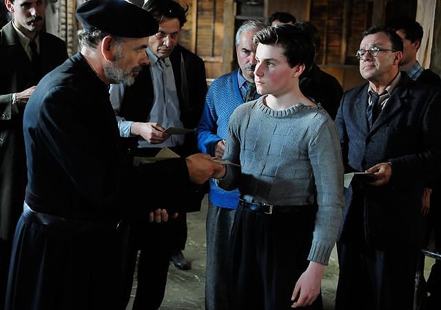 「ブリキの太鼓」V・シュレンドルフ監督最新作「シャトーブリアンからの手紙」予告編