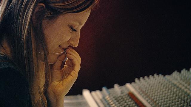 サラ・ポーリー「物語る私たち」でひも解く自身の出生の秘密と母の恋