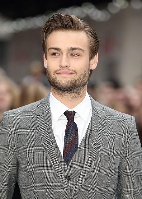 映画版「高慢と偏見とゾンビ」に「ノア」のイケメン俳優ダグラス・ブース