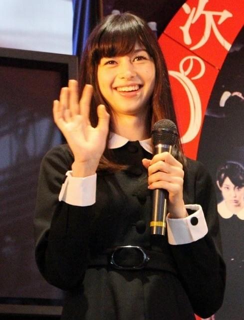 貞子、中条あやみにキスするも「零」の呪いで搬送!?