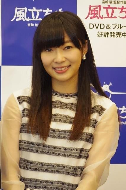 指原莉乃「ミニさしこ」に感激！ 「風立ちぬ」フォトコンテスト授賞式