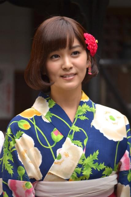 石橋杏奈＆大島麻衣＆前田公輝、浴衣姿で「トリハダ」大ヒットを祈願