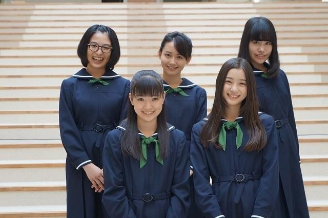 優希美青＆足立梨花「でーれーガールズ」1980年代チームが万感の撮了！