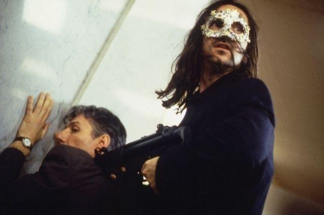 「キリング・ゾーイ」の一場面