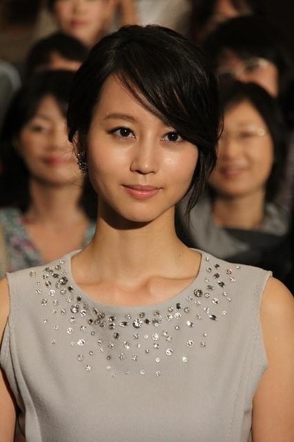 岡田准一、「蜩ノ記」試写で「役所さんが号泣」と暴露