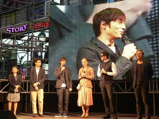 伊勢谷友介、モットーは「挫折禁止」！「ザ・テノール」で日韓のかけ橋目指す