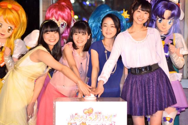 中島愛らプリキュア声優陣、横浜を“ビッグな愛”のピンク色に染める